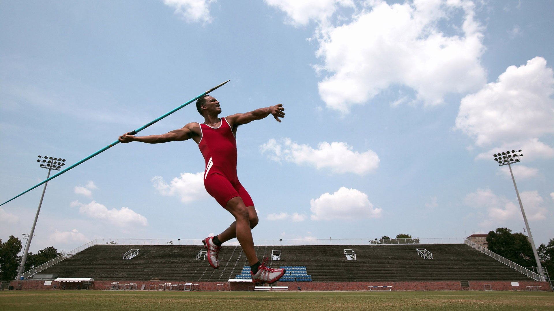 _自主研发智能跳绳：科技助力全民健身_，智能跳绳工作原理